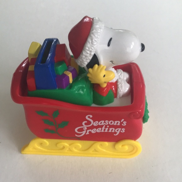 Whitmans Candies Christmas Snoopy and Woodstock in Sled Bank - Picture 2 of 7
